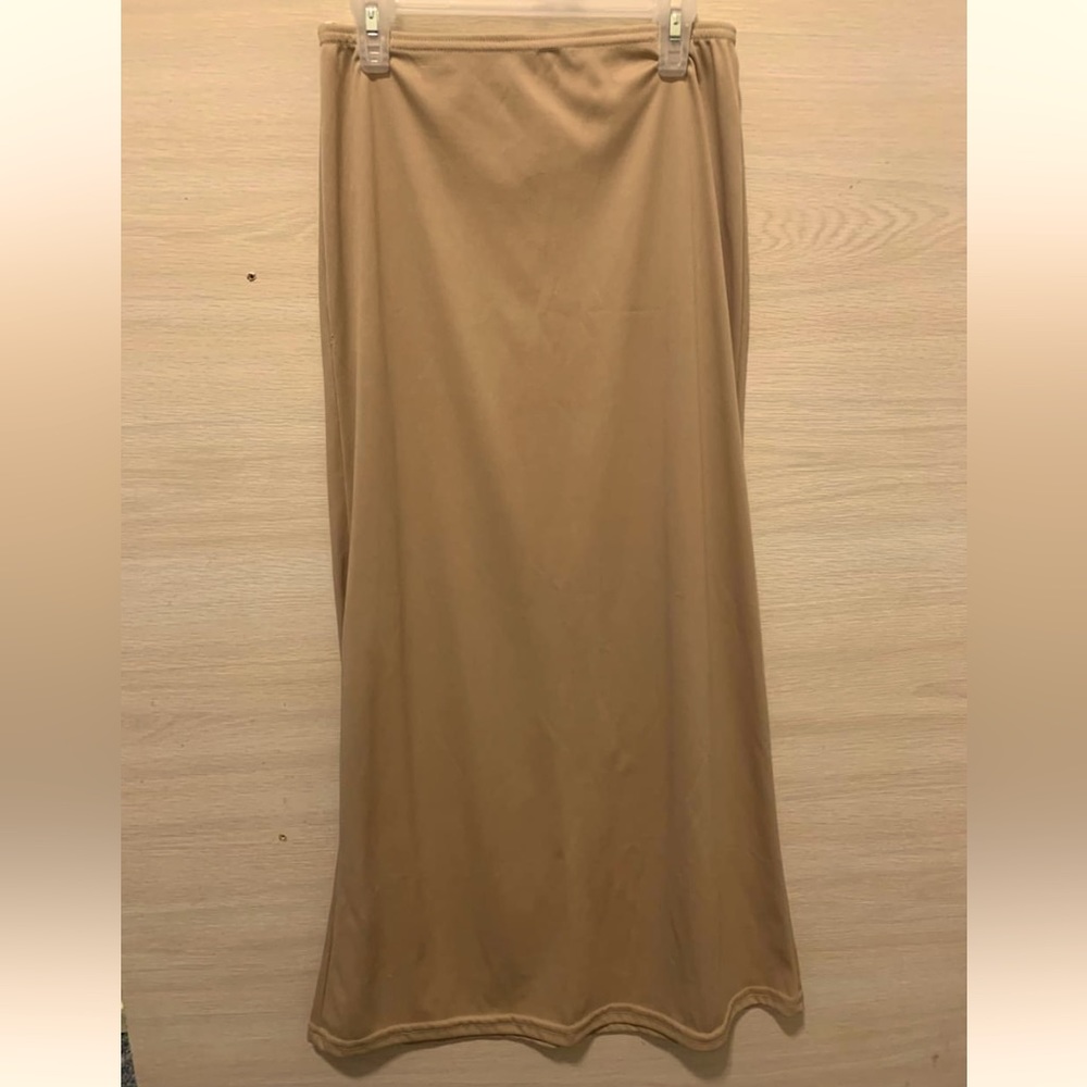 Long skirt/ slip